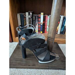 Mallon Women’s 39 US 9 Black Leather 5” Heels Open Toe Block Sandals Italy